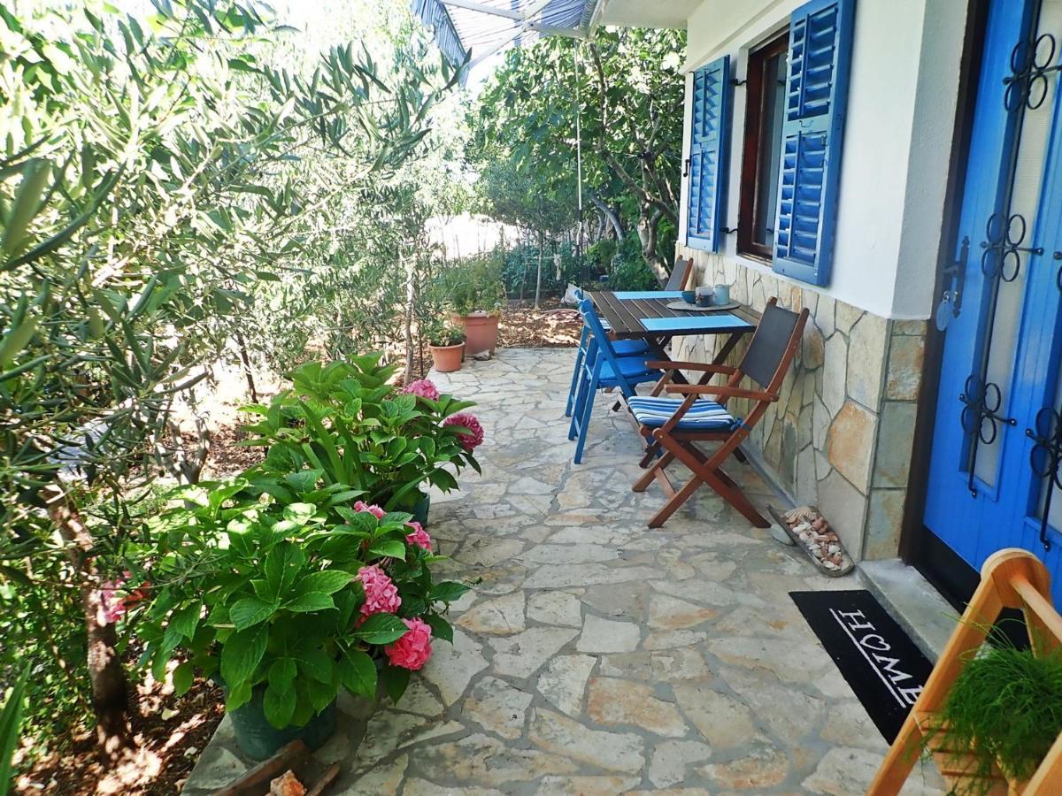 Studio Mare -30 M From A Lonely Beach Baric Draga Bagian luar foto