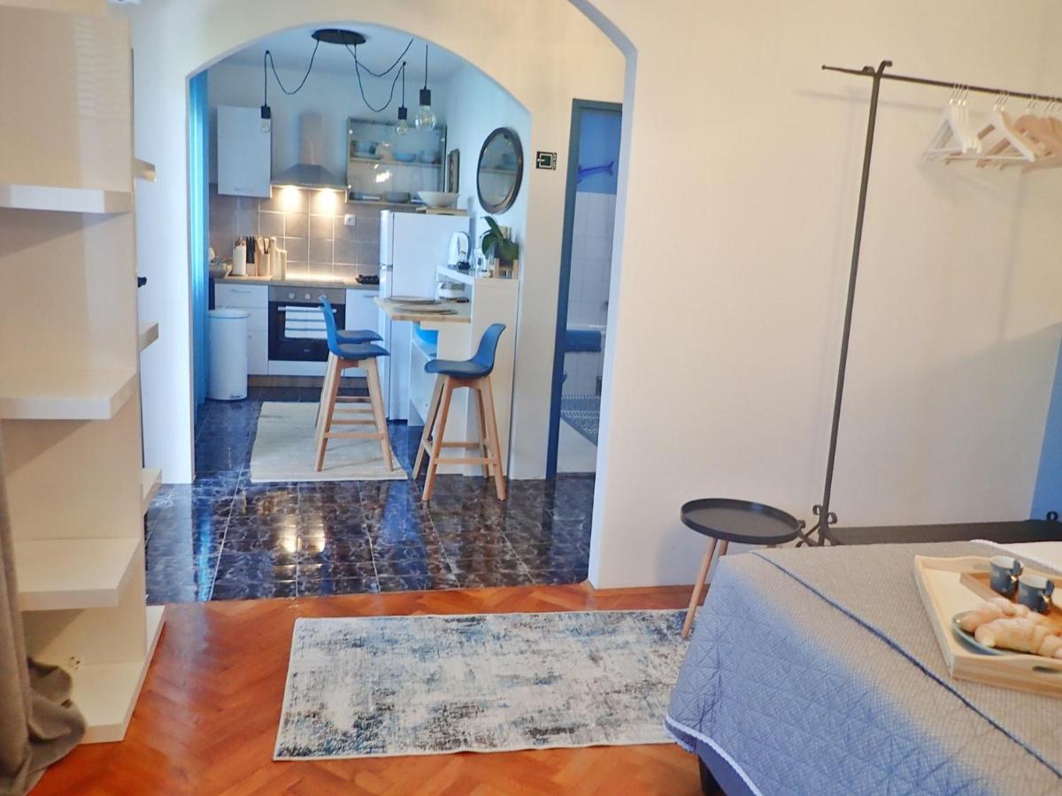 Studio Mare -30 M From A Lonely Beach Baric Draga Bagian luar foto